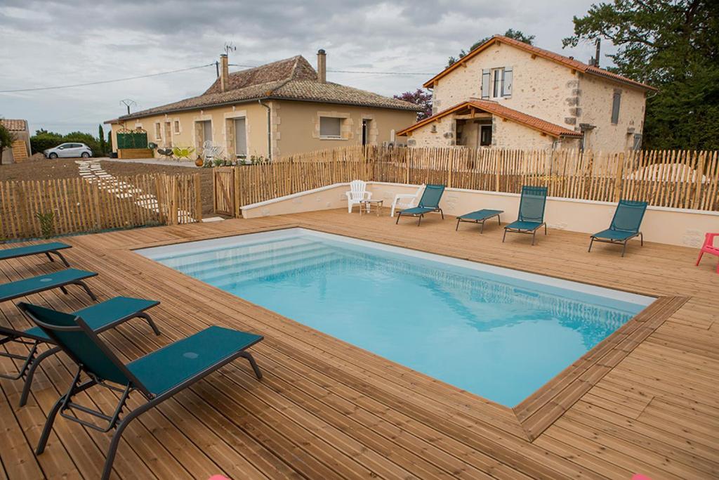 B&B Les Marchettes Сен-Нексан Экстерьер фото